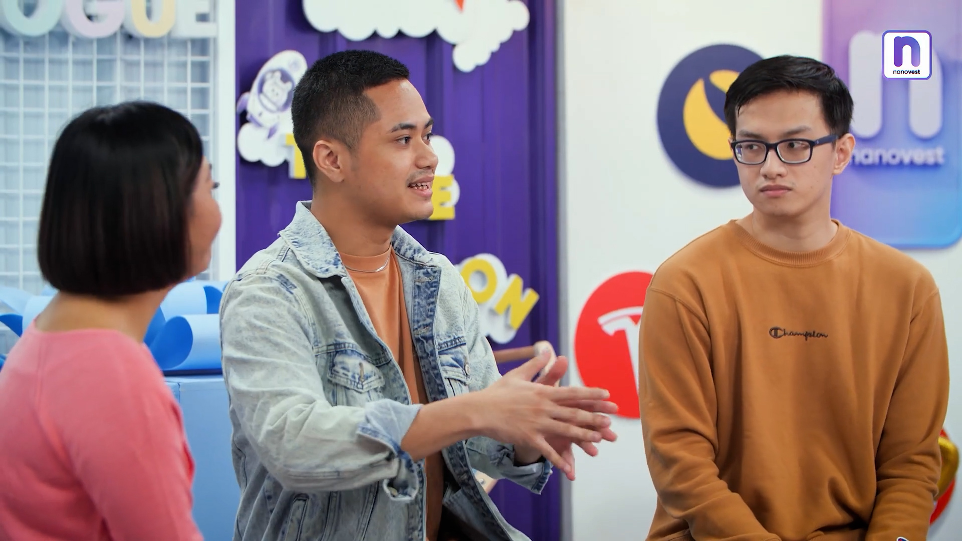 1. Nanovest 1.00_03_27_13.Still004