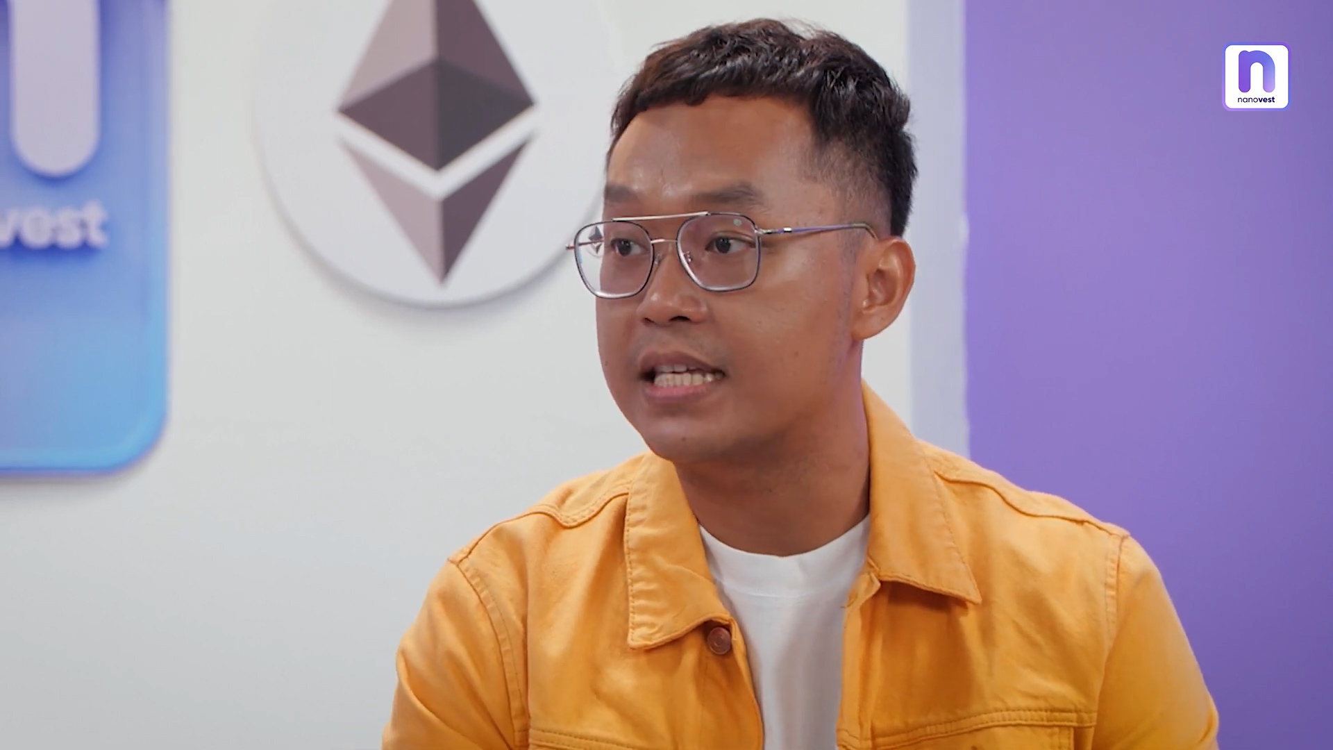 3. Nanovest 3.00_03_57_04.Still006