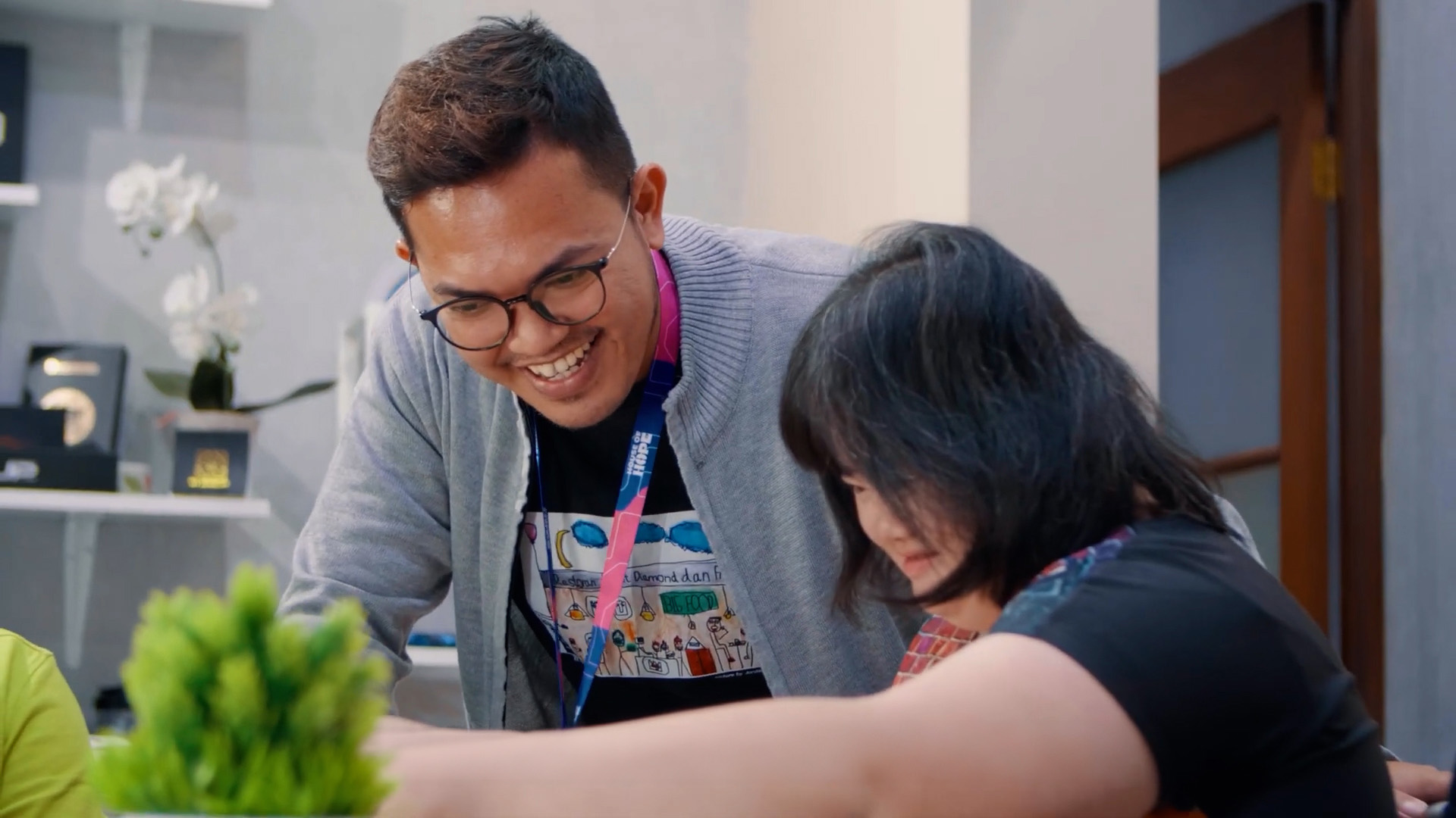 HOH Eigerindo.00_02_30_12.Still007_1