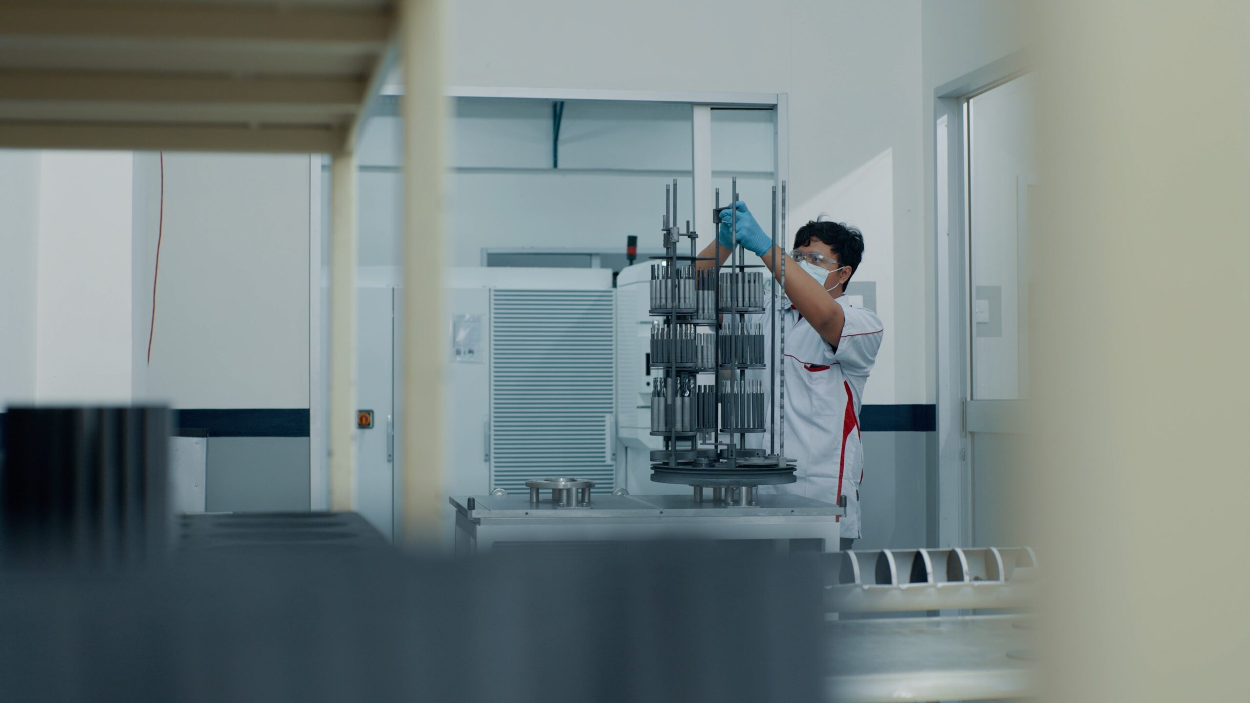 Ichitec - Company Profile (4K) FIN.mp4_snapshot_01.47.716