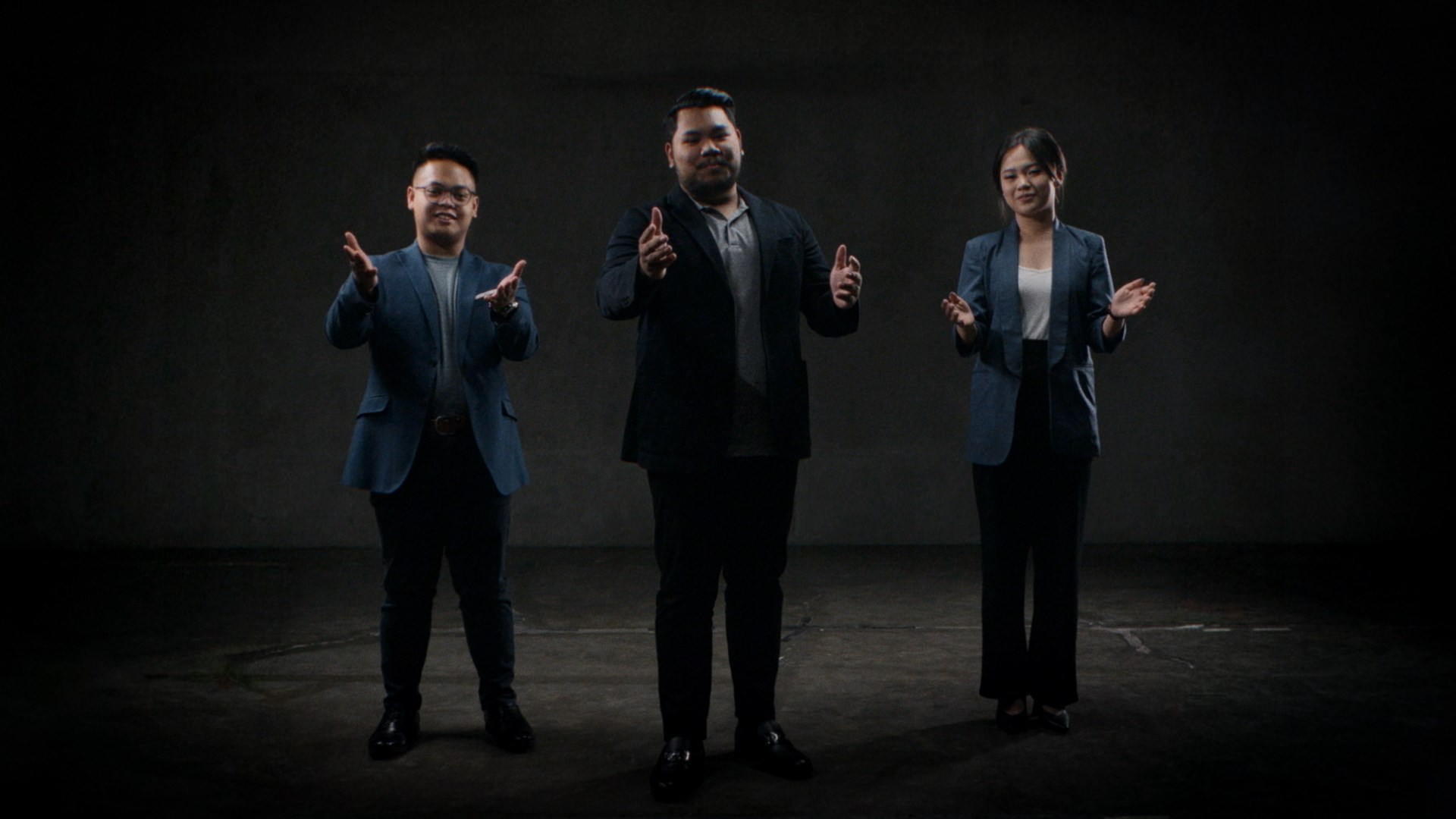 Legal Plus - Promo Video Polos.mov_snapshot_01.15.973