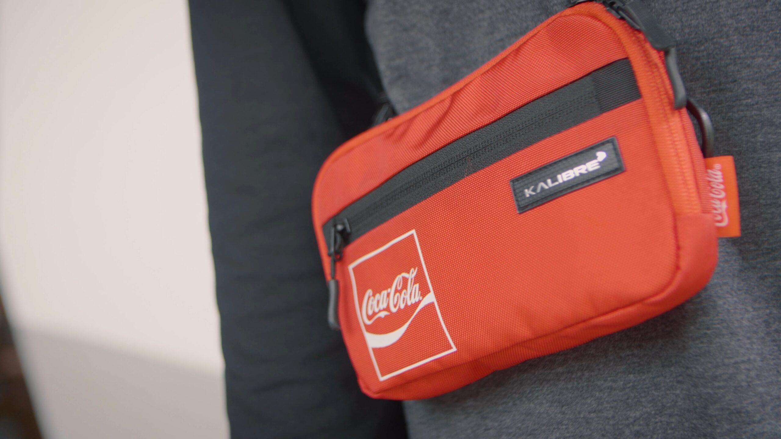 Seru Bareng Kalibre - Lookbook Full Version 4K.mp4_snapshot_00.28.480