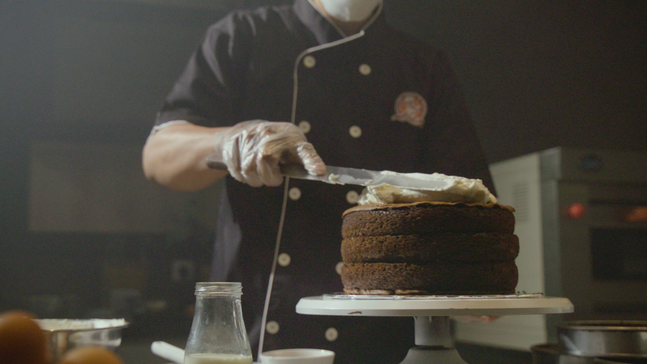 Tart 4K FIN.mp4_snapshot_00.26.729