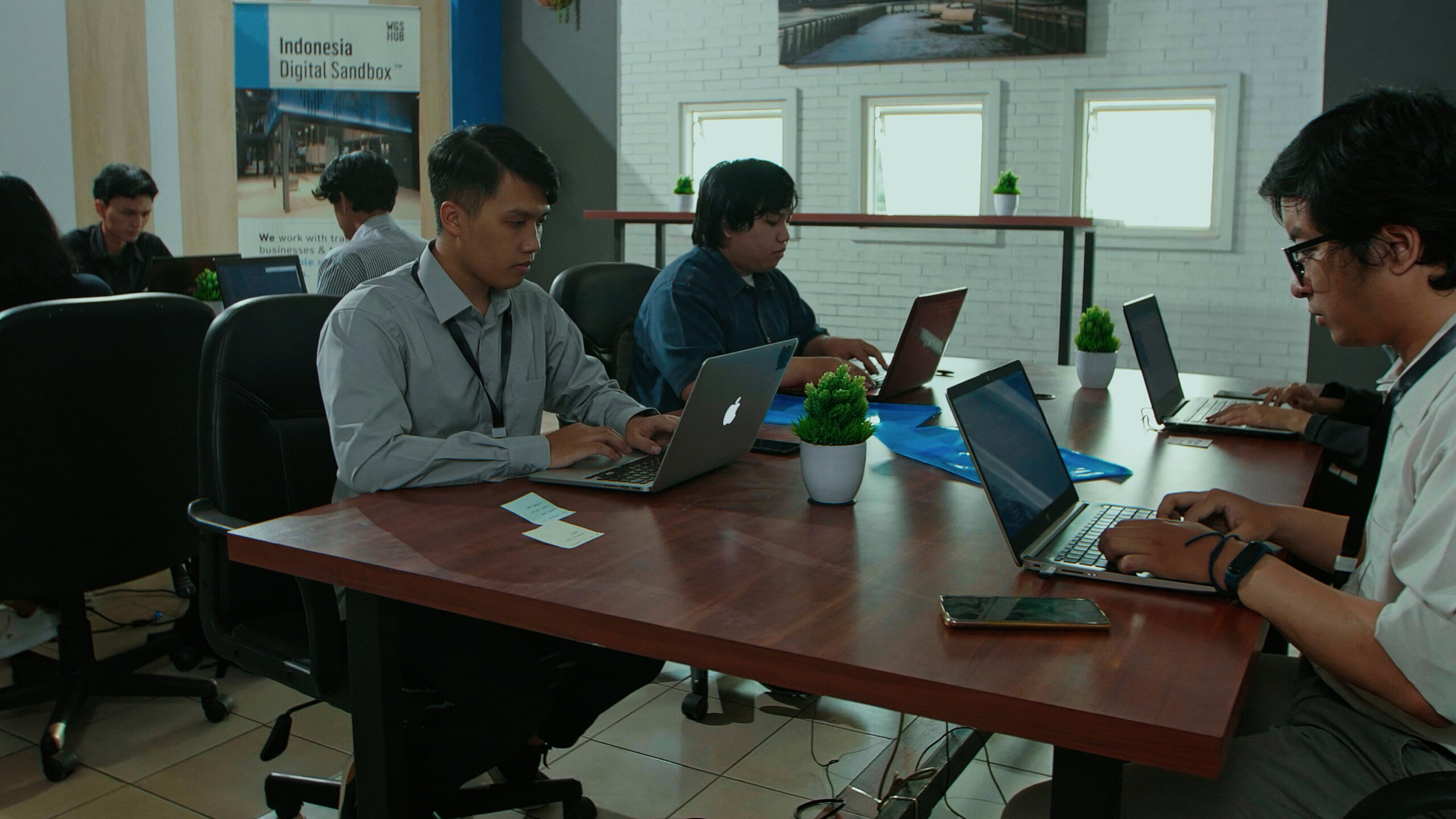 WGSHUB - 02 More Than Profit YOAN FIN 4K .00_00_12_01.Still002