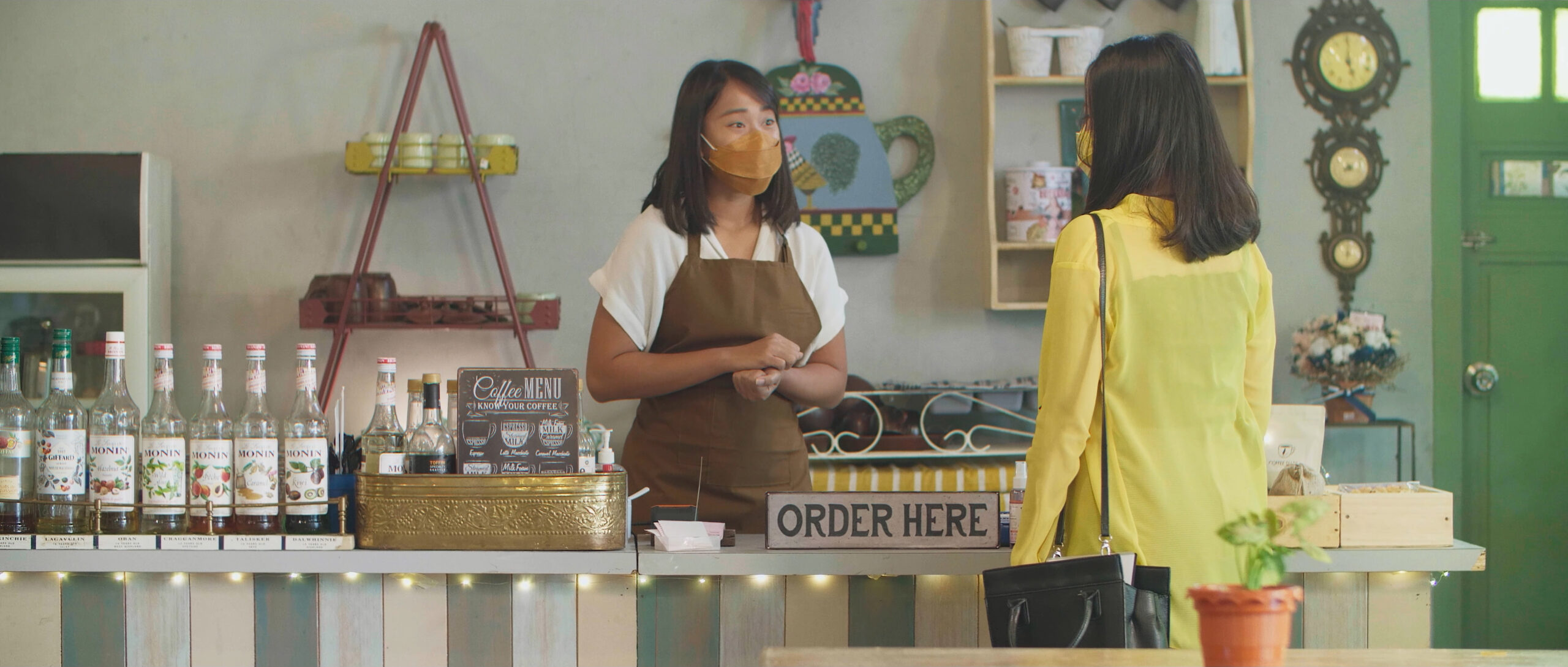 _0019_Coffee Diary - Eps 3 FIN 4K.mp4_snapshot_01.23.170.jpg