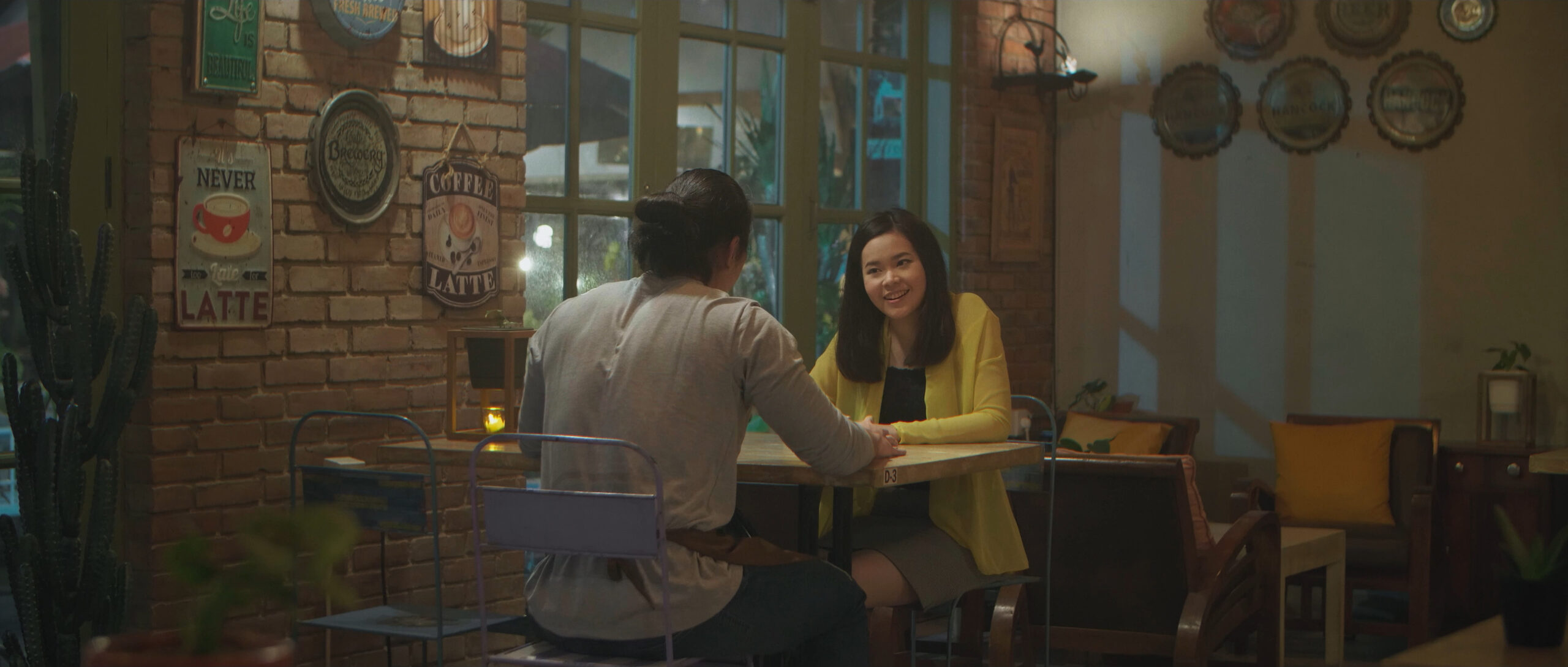 _0025_Coffee Diary - Eps 3 FIN 4K.mp4_snapshot_05.52.026.jpg