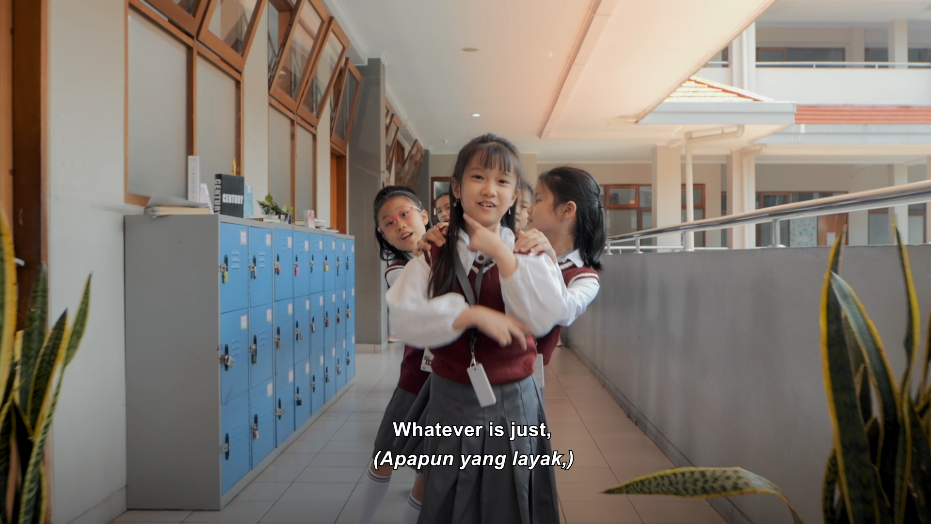 Angelic Choir Celebration Night - My ID (FIN).mp4_snapshot_21.19.354