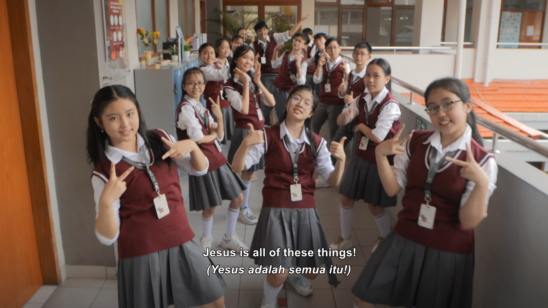 Angelic Choir Celebration Night - My ID (FIN).mp4_snapshot_21.56.731