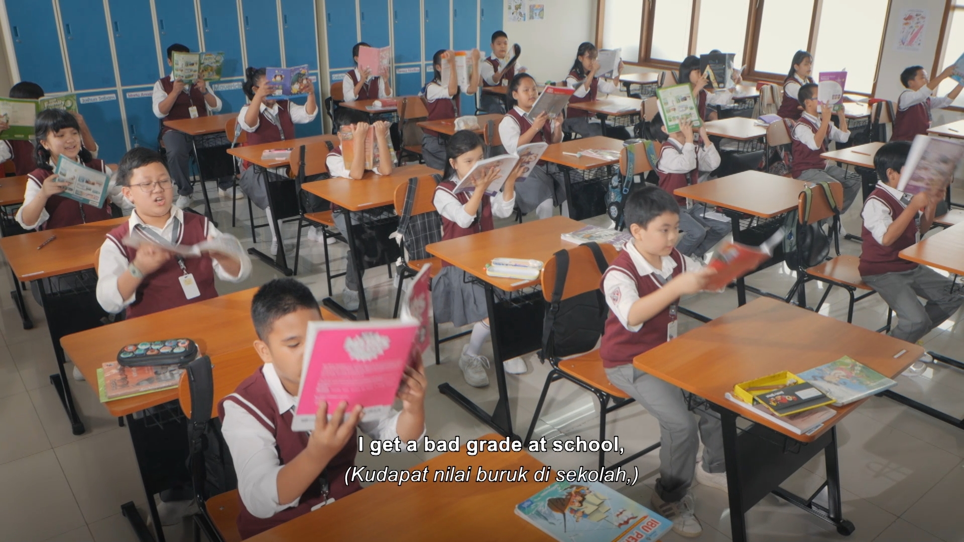 Angelic Choir Celebration Night - My ID (FIN).mp4_snapshot_24.29.244