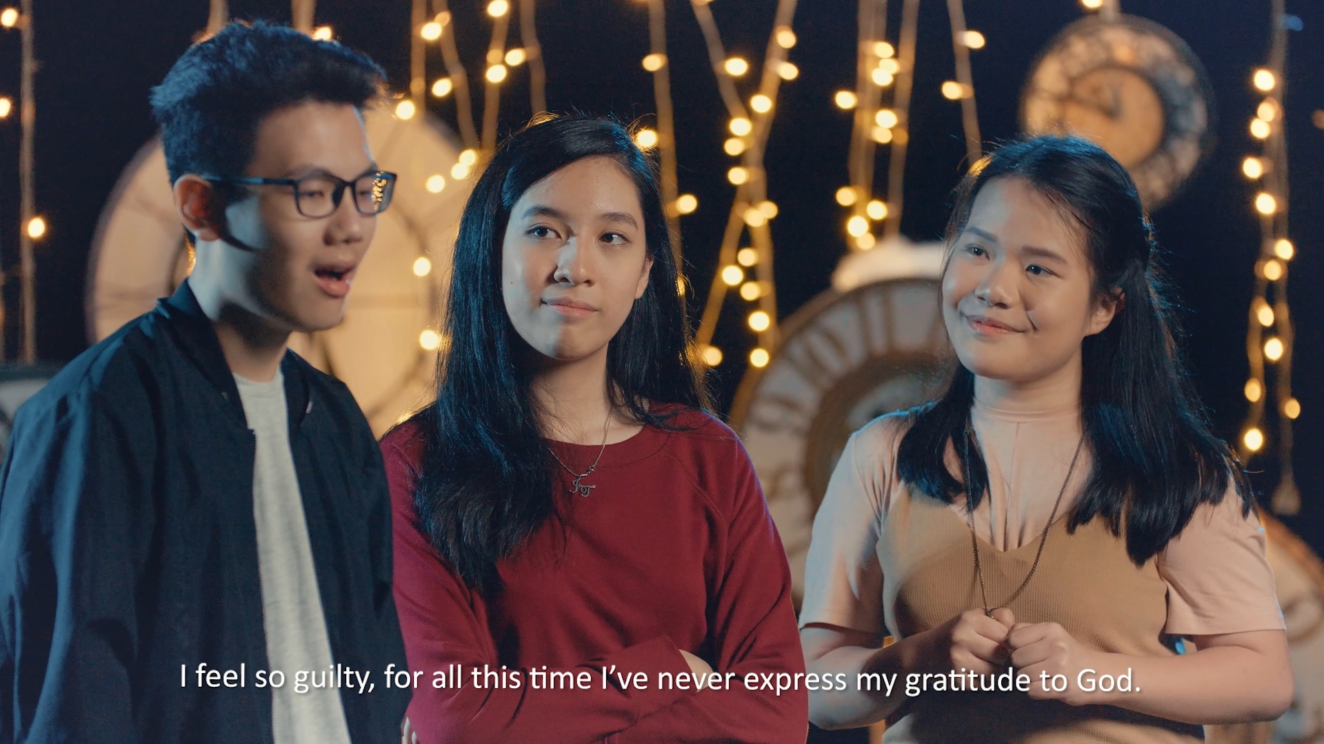 Final Render It's Gratitude O Clock 25MB Ready for Premiere Final Revise.mp4_snapshot_32.20.972