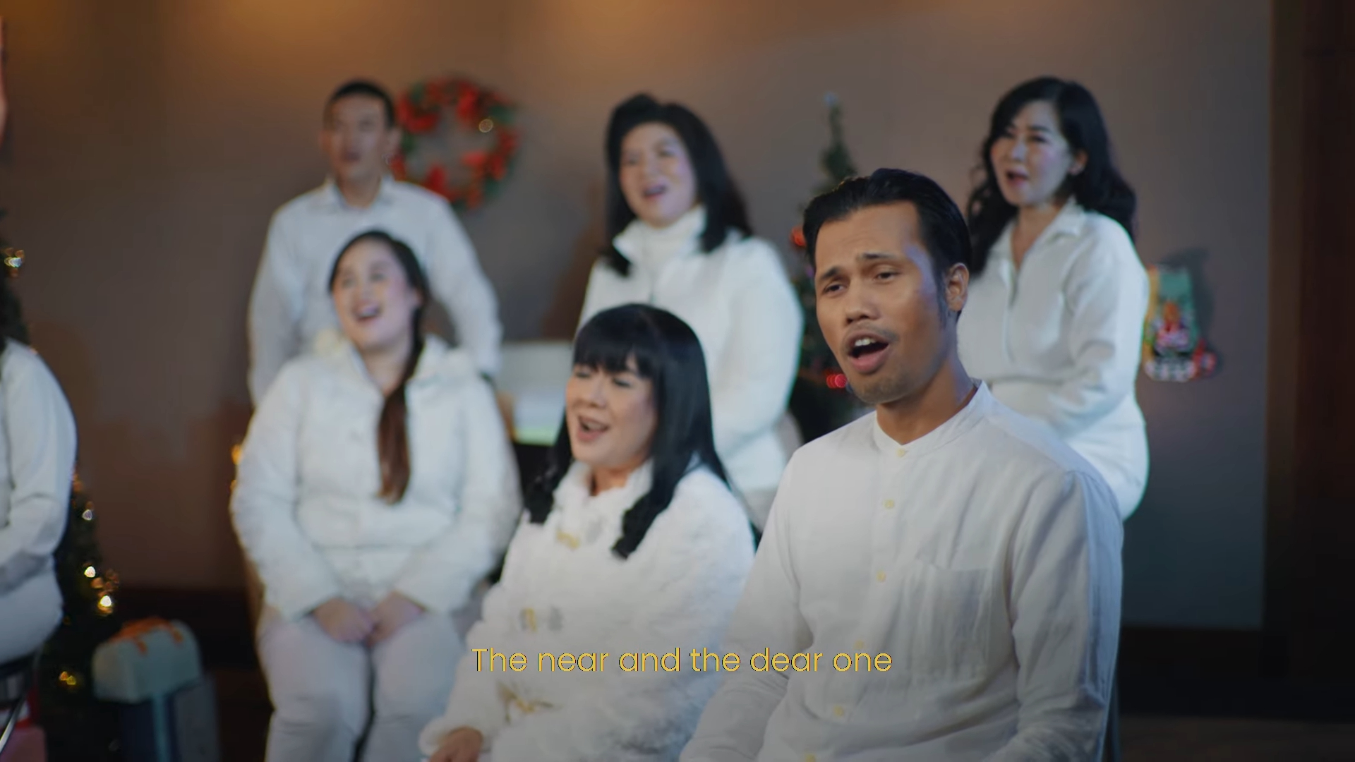 Happy Xmas (War is Over) - APERTO Singers 2024 (4)