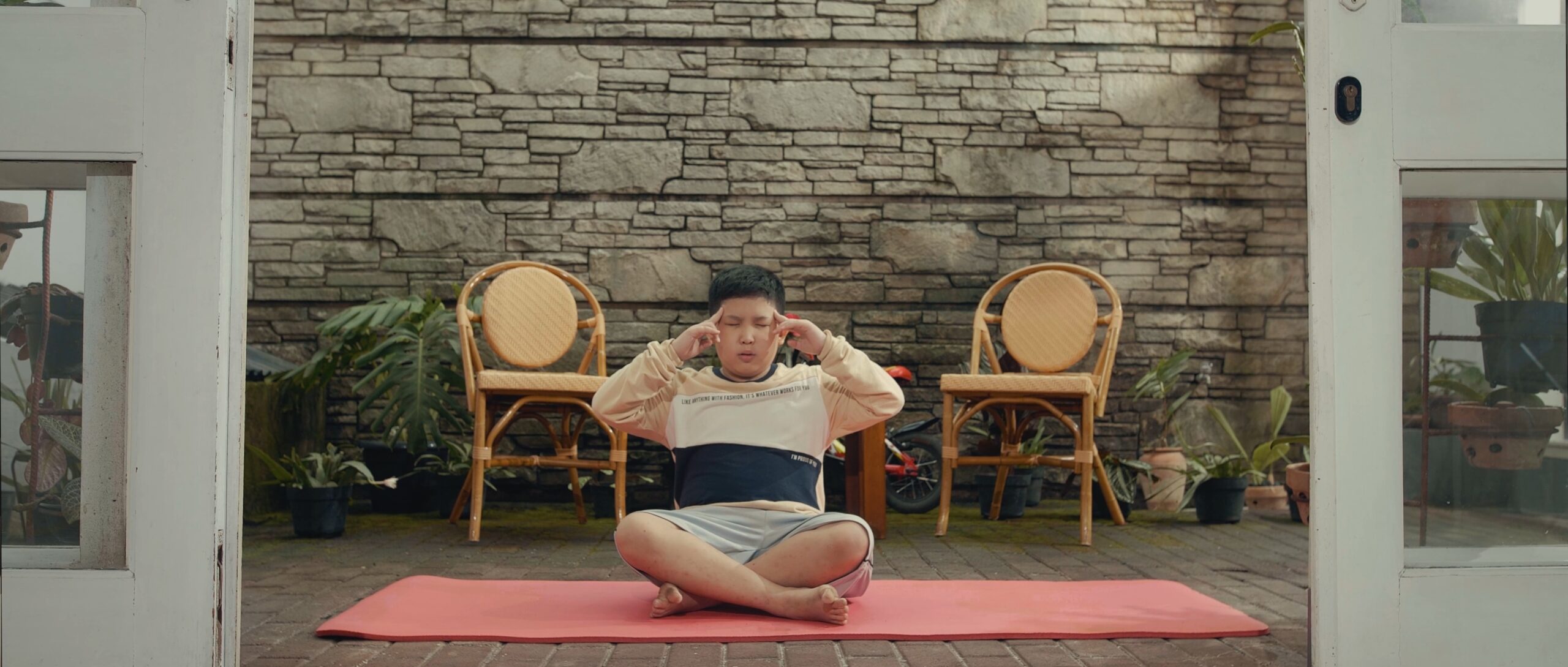 The Christmas Challenge - Eps 2.mp4_snapshot_04.02.136