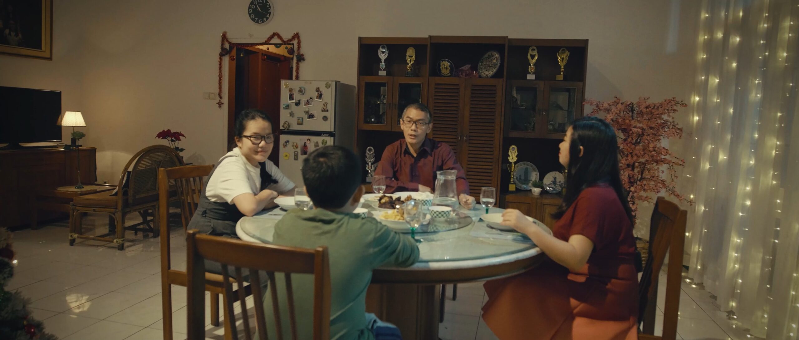 The Christmas Challenge - Eps 4.mp4_snapshot_05.06.042