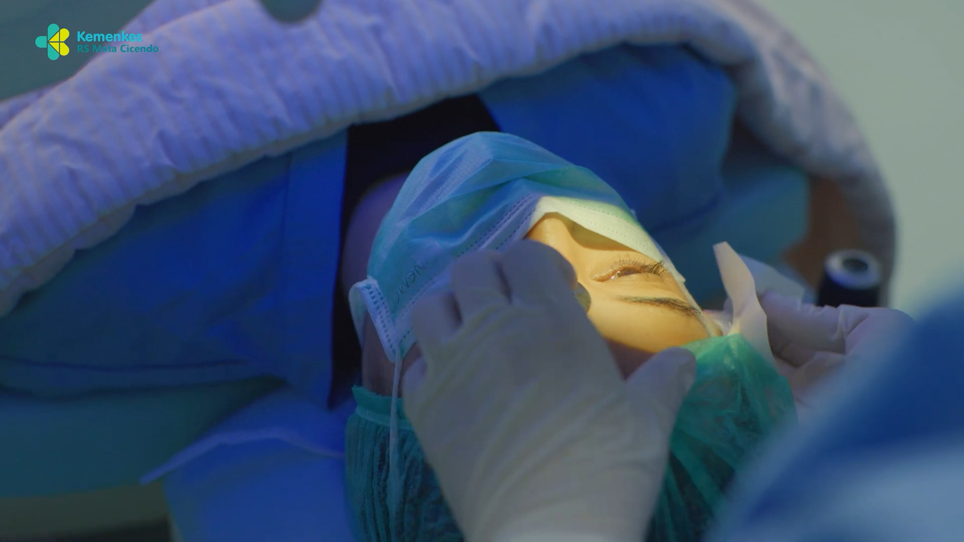 Zeiss Cicendo.00_02_36_15.Still006